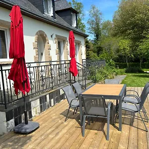 Jolie Maison Plélauff